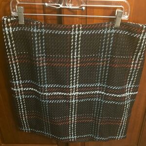 White House Black Market Plaid Mini Skirt in Black and Red
